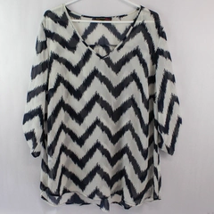 Heart Soul Top Women's Plus Size 2X Navy Blue White Sheer 3/4 Sleeves Pullover