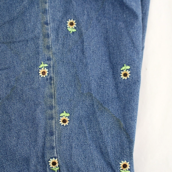 Briggs New York Wide Leg Embroidered Denim Capris Women's Size 12