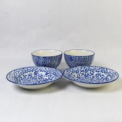 Lot of 4 Vintage Stoneware Blue 2 Newport Bowls & 2 Royal Majestic Coupe Plates