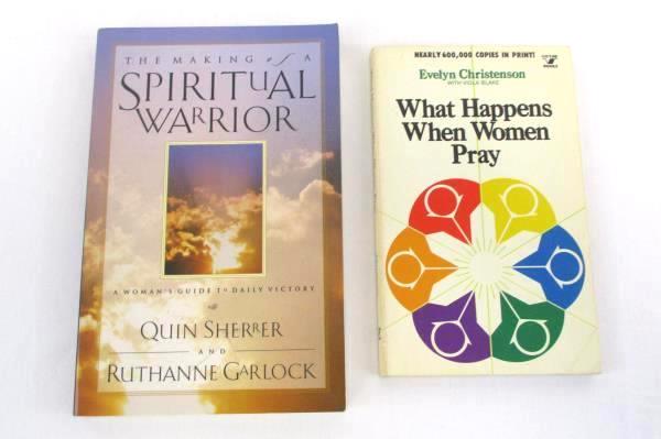 2 Lot PB Books What Happens When Women Pray & The Making Of A Spiritual Warrior