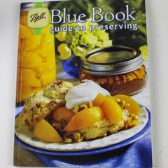 Ball Blue Book Guide To Preserving 2012 Paperback