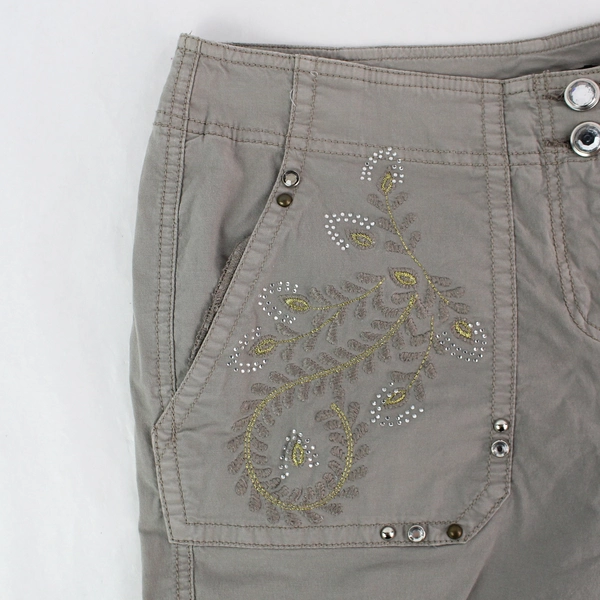 I.N.C Women's Gray Cropped Cargo Embroidered Bedazzled Capris Pants Size 6