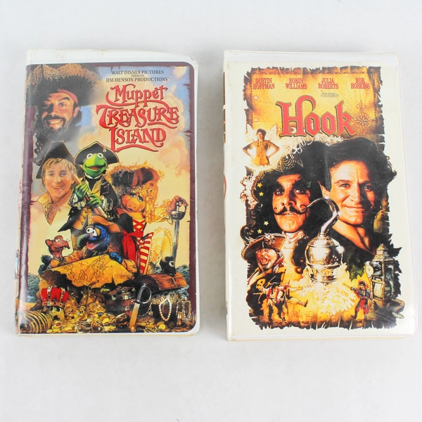 Lot of 2 Kids Pirate Themed VHS Movies Hook And Muppet Treasure Island 1990's