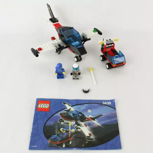 Lego Set 3439 Spy Runner Missing Two Pieces Includes Minifigs