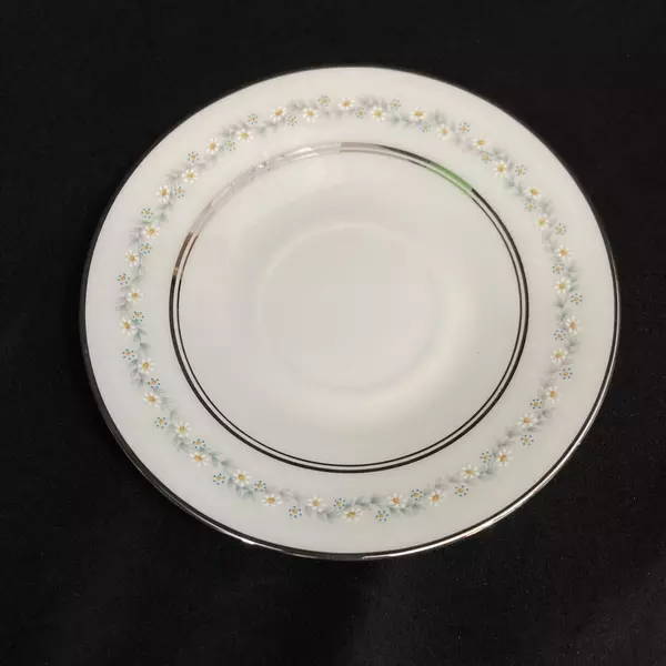 Set of 4 Lenox Oxford Holyoke Bone China Cup And Footed Saucer Sets 