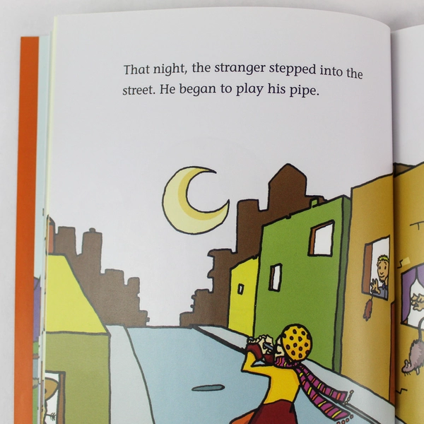 The Pied Piper by Eric Blair 2011 Children's Book Pre-Owned Classic Story