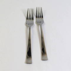 Oneida Silver Avery Stainless 18/0 Dinner Forks Set of 2 8 Inch OHSAVE