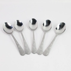 Lot of 5 Cambridge Stainless Steel Dinner Spoons With Abstract Pattern Design