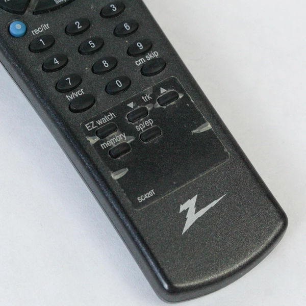 Zenith SC420T Remote Control 32 Foot Range AA Battery Good Condition