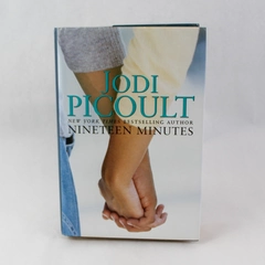 Nineteen Minutes by Jodi Picoult 2007 Hardcover Atria Books Dust Jacket Wear