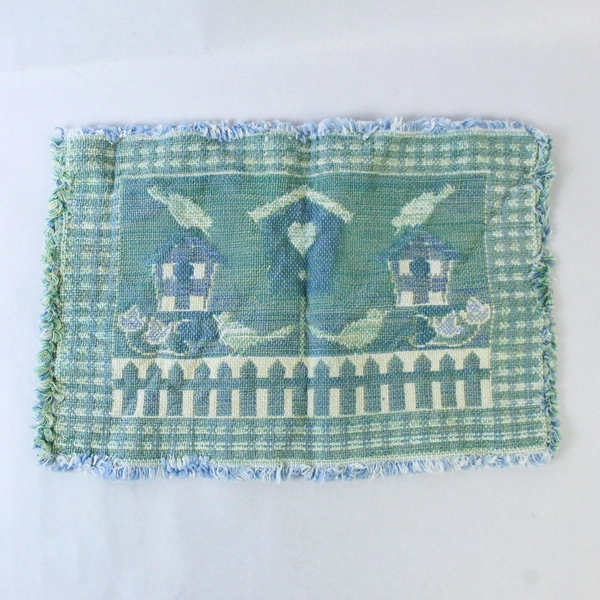 Lot of 3 Reversible Multicolor Woven Fabric Placemats With Tassels 17 In x 12 In