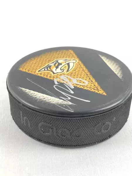 Brendan Leipsic 28 Signed 2012 NHL Nashville Predators Official Hockey Puck Case