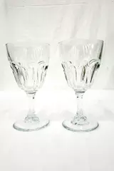 Lot of 2 Vintage Arcoroc France Clear Glass Petale Panel Water Goblets Glasses 
