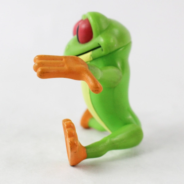 Vintage RFC 2000 Rainforest Café Cha Cha Tree Frog PVC Action Figure 3.5"