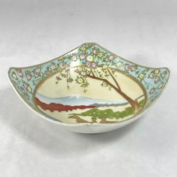 Hand Painted Noritake Bowl 3 Gold Geese With Mt Fuji And A Blooming Cherry Tree