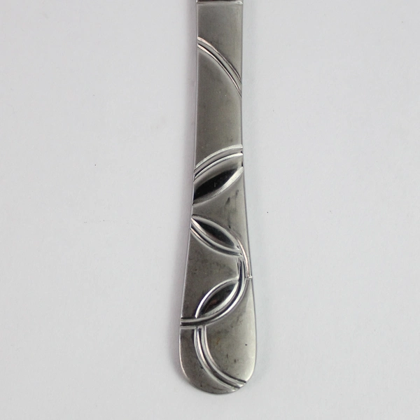 Cambridge Stainless Steel Dinner Knife With Abstract Pattern Design Replacement