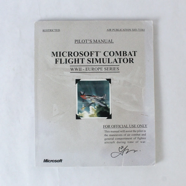 Microsoft Combat Flight Simulator WWII Europe Series Pilot's Manual 1998 PB