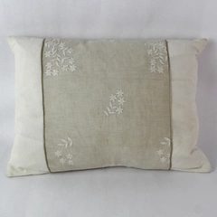 Liz Claiborne Small White Embroidered Cotton Linen Throw Pillow 11x15