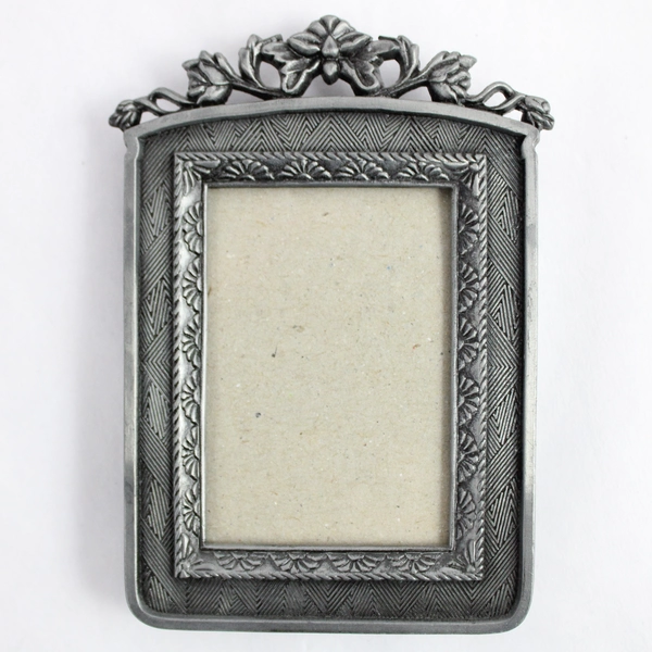 Lot of 2 Pewter Metal Picture Frame For 2” x 3”