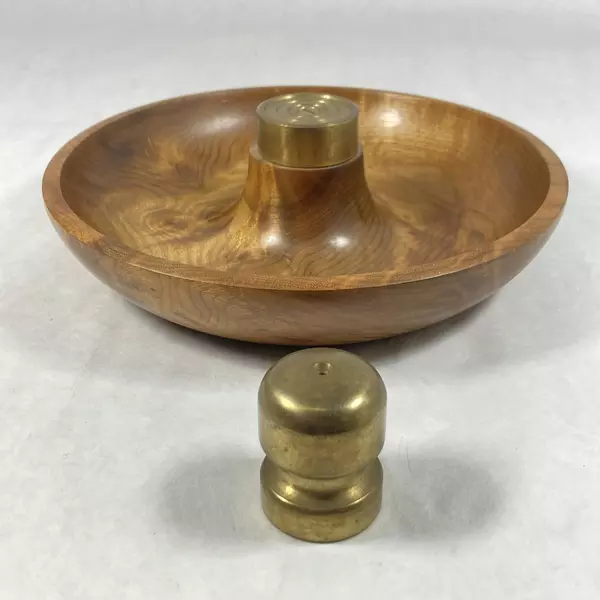 Oregon Myrtlewood Factory Myrtle Wood Nut Bowl With Brass Nutcracker Center
