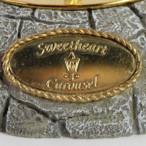 2002 Thomas Kinkade Carousel Collection Sweetheart Carousel 7.5"