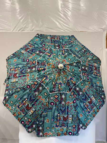 Unbranded Unused 90s Patterned Beach Umbrella 6.5' with Compact Carry Bag