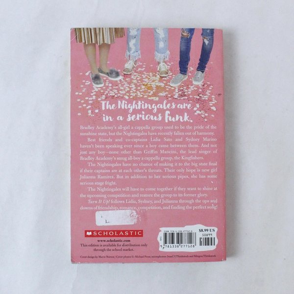 Turn It Up by Jen Calonita Practice Makes Pitch Perfect 2018 PB Scholastic