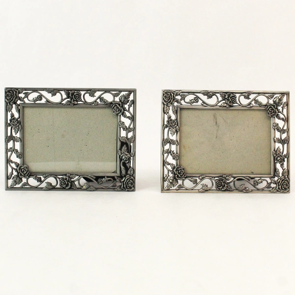 Lot of 3 Small Metal Desk Picture Frames Rose Design Stand Up 3.5x2.5 in Decor