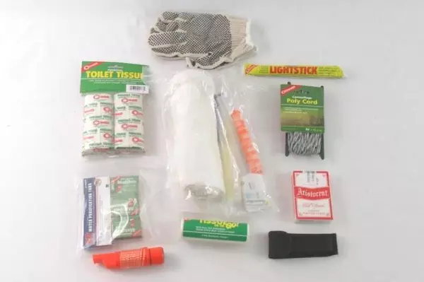 E-Pack Emergency Evacuation Or Survival Kit With Supplies