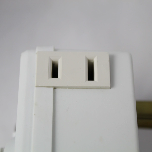 Toastmaster Wall Plug Outlet 24-Hour Lights & Appliances Dial Timer Model 12-901