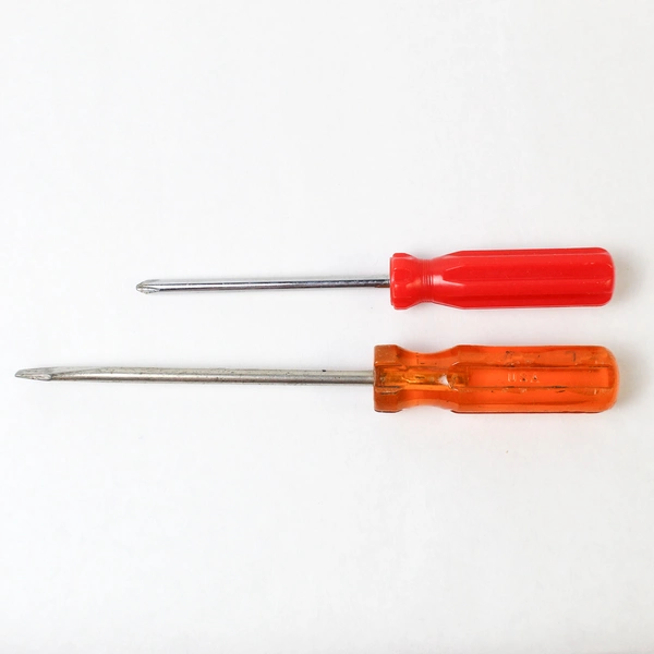 Vintage Lot of 7 Screwdrivers Plastic Handle 3 Flathead 4 Phillips Various Sizes