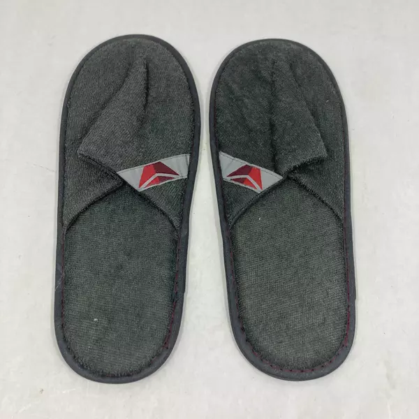 Lot of 2 Delta Airlines Unisex Amenity Kit Slippers Gray Nonslip Size One