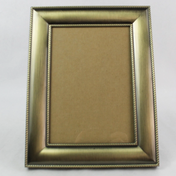 Lot of 2 Gold Tone Metal Desk Photo Picture Frames 5x7" and 8X10" Home Decor