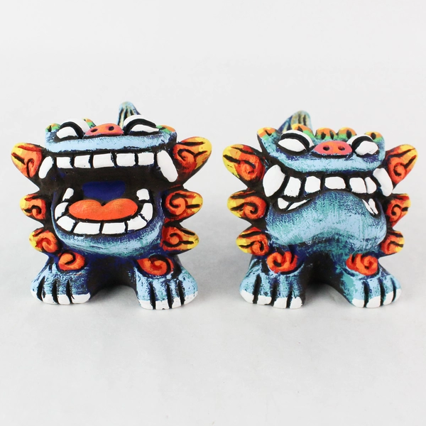 Set of 2 Yoneko-Yaki Pottery Okinawa Shisa Lion Figures 2.5"