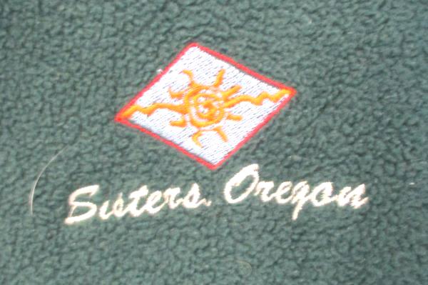 Green Blue Fleece Pullover Sweater Sisters Women XXL Central Oregon Souvenir