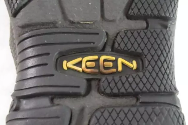 Keen Shoes Comfort White Stitching Black Buckle Closure Women's Size 7