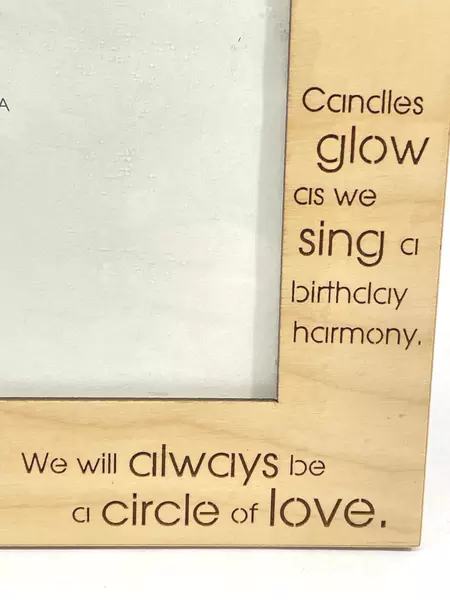 1995 Lasercraft Wood Family Photo Frame 5x7 Circle of Love Décor