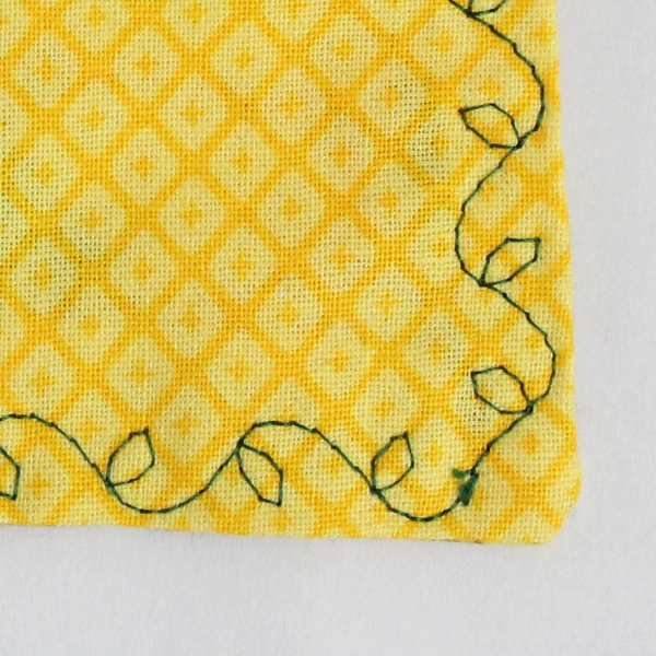 Handmade Yellow White Green Sunflower Pattern Kitchen Apron One Size Pockets