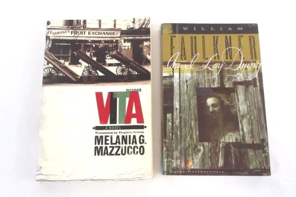 Lot of 2 Paperback Books As I Lay Dying W. Faulkner & VITA Melania G. Mazzucco