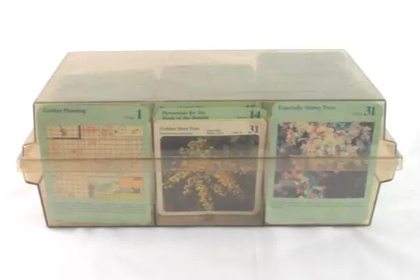 Vintage 1987 My Green Gardens Plant Growing Guide Cards with Case Set Garden