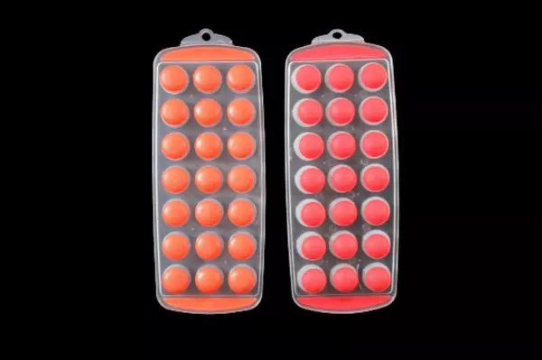 Lot of 2 Ice Cube Trays Silicone Base Orange Red Clear Plastic Unbranded Summer
