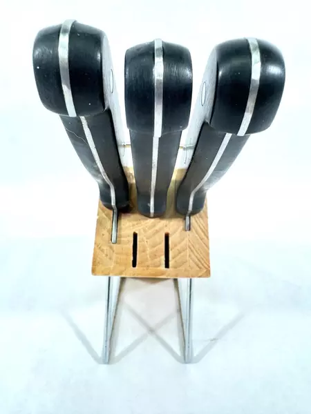 HULLR 3-Piece Knife Set with Storage Block Used Missing 2 Knives