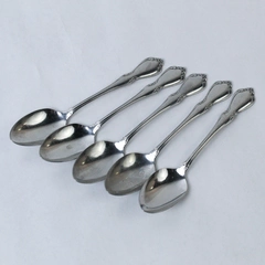 Lot of 5 Oneida Craft Deluxe Stainless Teaspoons Pre-Owned Condition