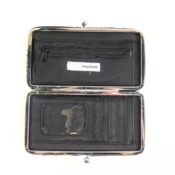 Lot of 3 Clutch Wallets Maurices Amanda Smith Day-Timer Pre-Owned