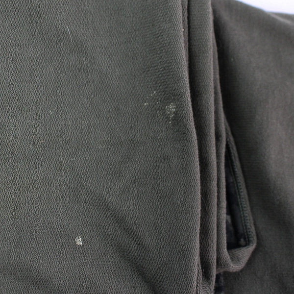 Lululemon Women's Vinyasa Scarf in Dark Green Jungle with Button Snaps 61"x23.5"