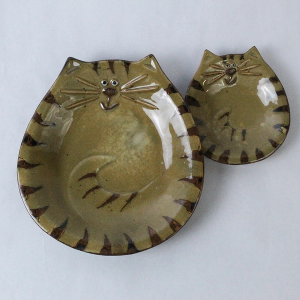 Lot of 2 August Tii Collections Tiger Tabby Cat Dish Plate Trinket Holder Spoon