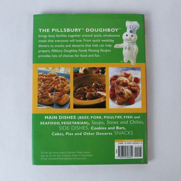 Pillsbury Doughboy Family Pleasing Recipes Cookbook 2002 HC Good Condition
