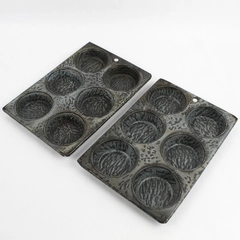 Lot of 2 Unmarked Vintage Shallow Mottled Muffin Pans