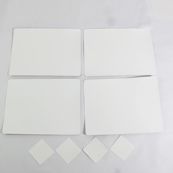 Set of 4 Vinyl Placemats With Matching Coasters Burgundy With Leaf Pattern