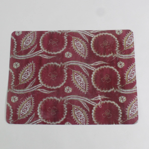 Set of 4 Vinyl Placemats With Matching Coasters Burgundy With Leaf Pattern